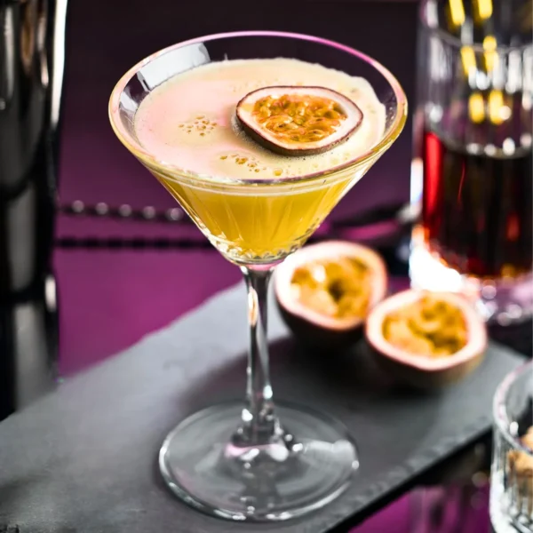 5 Copa Labrada De Vidrio Para Martini 220 Ml Elysia